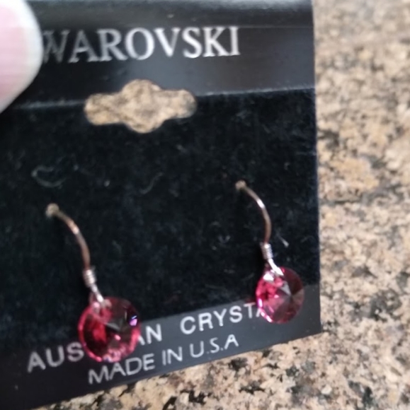 NWT SWAROVSKI CRYSTAL EARRINGS - Picture 2 of 3